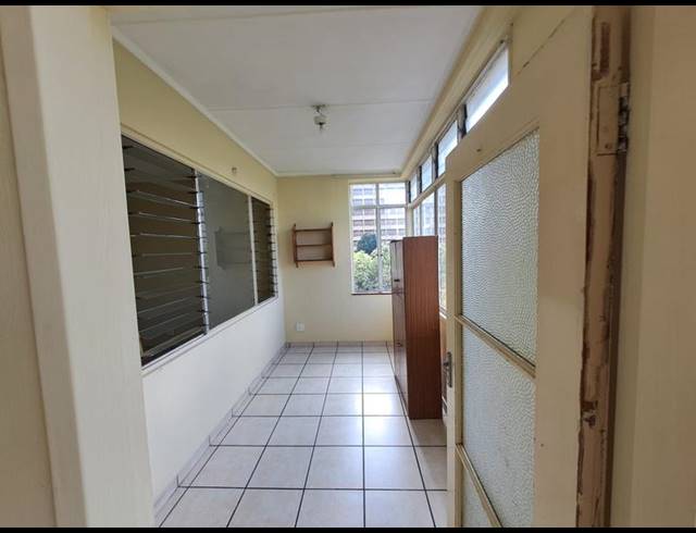 2 BEDROOM PROPERTY TO RENT IN ARCADIA